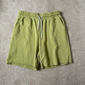 Forever 21 Green Athletic Shorts Elastic Waistband Relaxed Fit